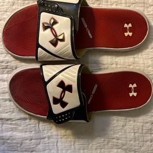 Under Armour Adjustable Slides